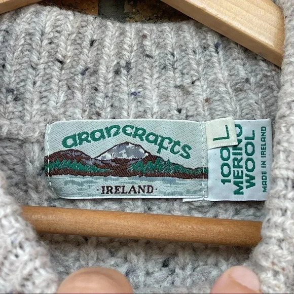 Aran crafts Zip Cable merino wool sweater - Picture 3 of 8